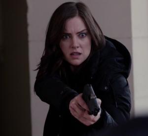 Jessica Stroup (Max Hardy)