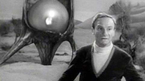 Épisode 8 – La Cinquième Dimension