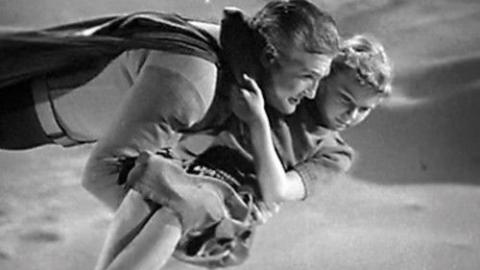 Épisode 26 – Autour du monde avec Superman