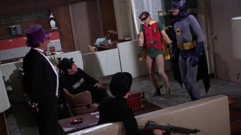 Épisode 22 – Le Pingouin vole bas