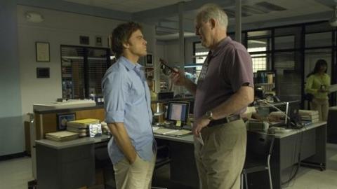 Épisode 11 – Enchanté, Dexter Morgan !