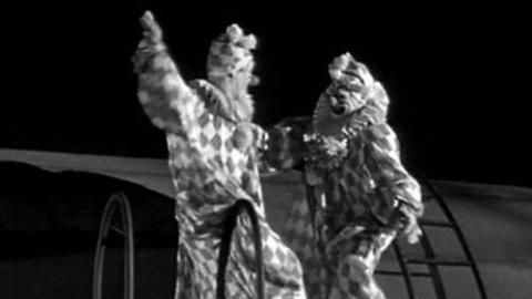 Épisode 16 – Le clown qui pleurait