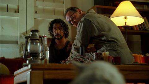 Épisode 11 – Tapez 77