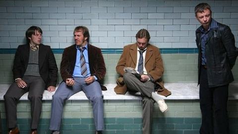 Épisode 4 – Pièges pour jeunes femmes