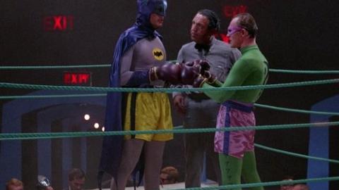 Épisode 2 – Les Frasques du Sphinx