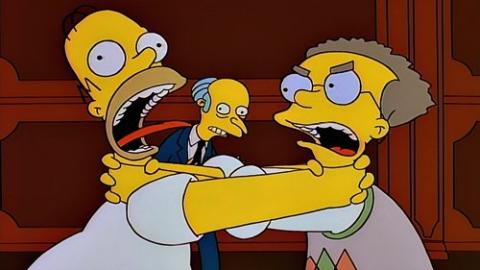 Épisode 17 – Homer fait son Smithers