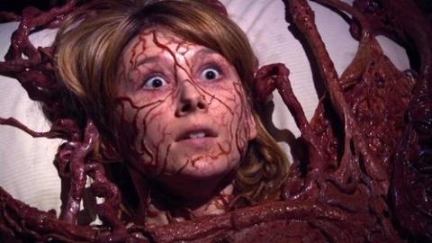 Épisode 2 – Contamination