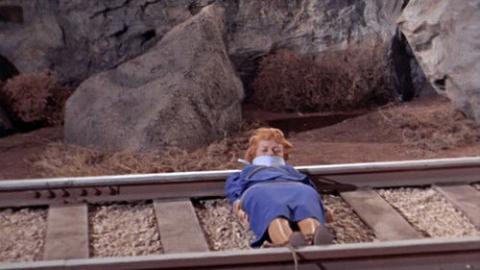 Épisode 12 – Les périls de Superman