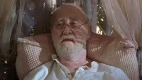 Épisode 4 – Les abeilles géantes