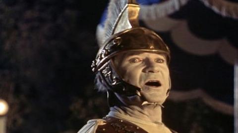 Épisode 5 – Le fantôme du Grand César