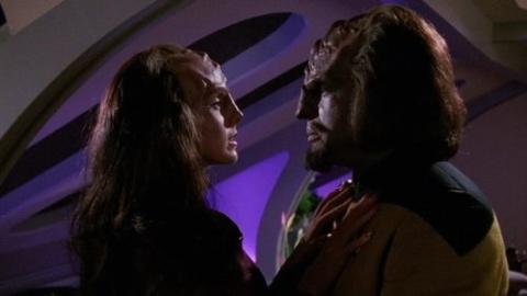 Épisode 7 – Réunion