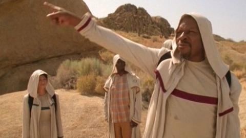 Épisode 2 – Ombres et symboles