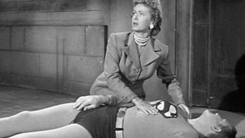 Épisode 6 – La défaite de Superman