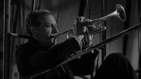 Épisode 32 – Coup de trompette