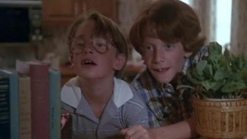 Épisode 13 – La Baby-Sitter