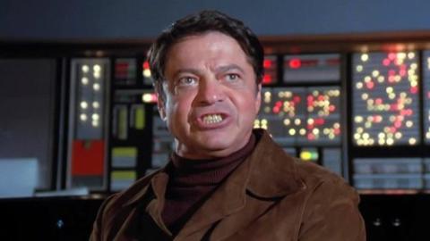 Épisode 17 – Le maître des ordinateurs