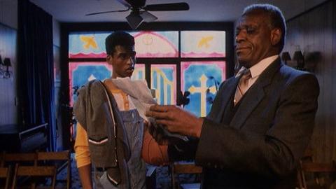 Épisode 10 – Les pieds du cadavre