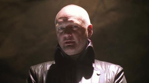 Épisode 1 – La part de l'ombre