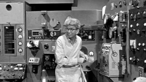 Épisode 13 – La machine qui pouvait comploter