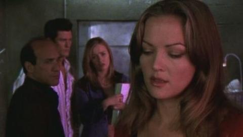 Épisode 12 – Deux mères pour un bébé