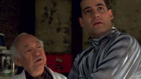 Épisode 5 – Hors-jeu