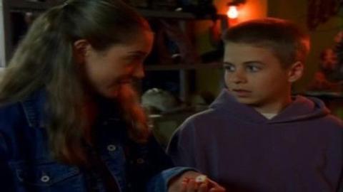 Épisode 1 – La rue maudite