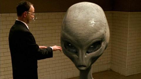 Épisode 1 – Au delà du ciel