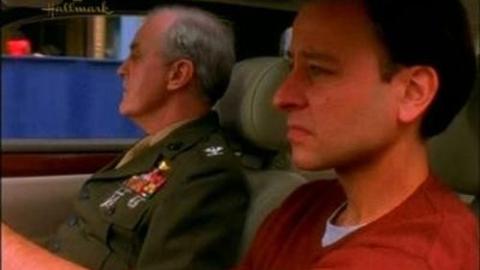 Épisode 3 – Un mariage explosif