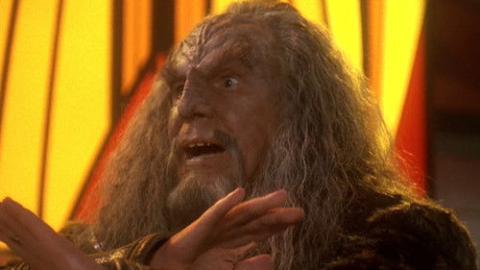 Épisode 8 – L'épée de Kahless