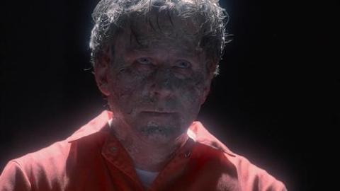 Épisode 6 – Meurtres sur Internet