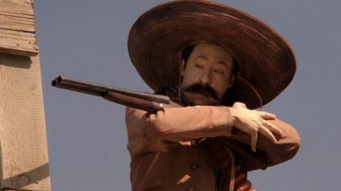 Épisode 8 – Pour une poignée de Data