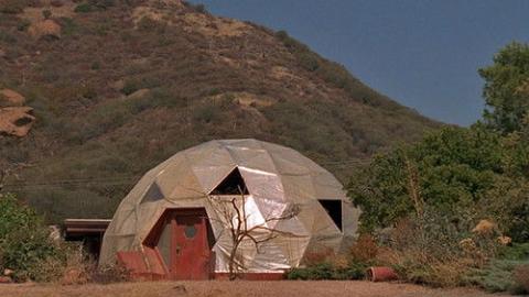 Épisode 6 – Le mystère du dôme