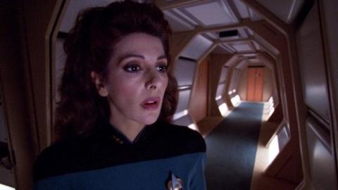 Épisode 7 – Heures sombres