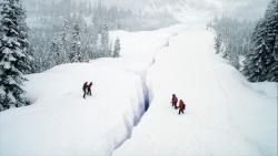 Ice Quake - Une famille sous l'avalanche
