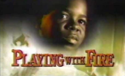 En Jouant avec le Feu