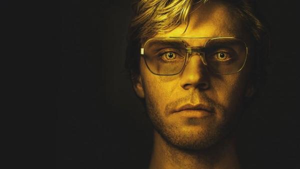 DAHMER : MONSTRE - L'HISTOIRE DE JEFFREY DAHMER (2022) Bande Annonce Officielle VF