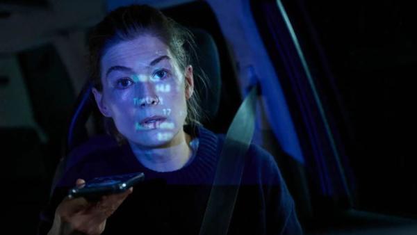DERNIER DÉTOUR Bande-Annonce 4K (2025) | Rosamund Pike, Matthew Rhys, Megan McDonnell | Thriller