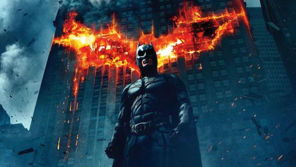 Batman : The Dark Knight - Bande Annonce Officielle (VF) - Christian Bale / Heath Ledger (Le Joker)