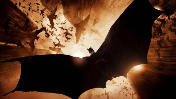 Batman Begins - Bande Annonce Officielle (VF) - Christian Bale / Christopher Nolan / Liam Neeson
