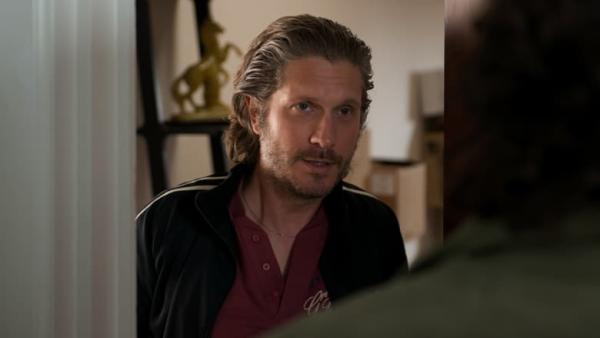 Un petit Boulot - Bande-Annonce