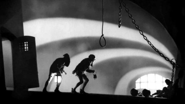Bande-annonce - La main du Diable (1943)