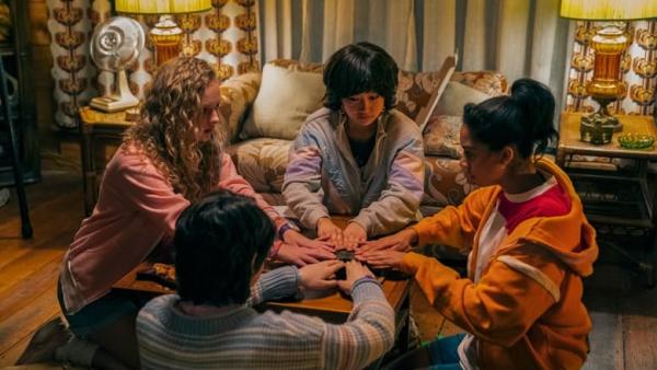 My Best Friend's Exorcism - Bande Annonce [VOST]