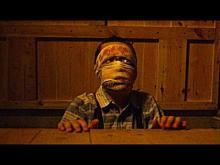 ESCAPE FROM CANNIBAL FARM Bande Annonce ( Horreur-2017)