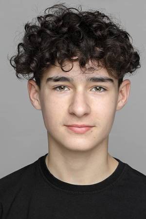 Edan Hayhurst Edan Hayhurst