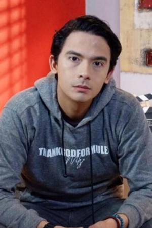 Lionil Hendrik Tikoalu Lionil Hendrik Tikoalu