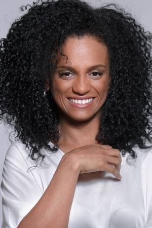 Flávia Santana Flávia Santana