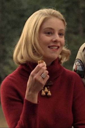 Elizabeth McCarthy Elizabeth McCarthy