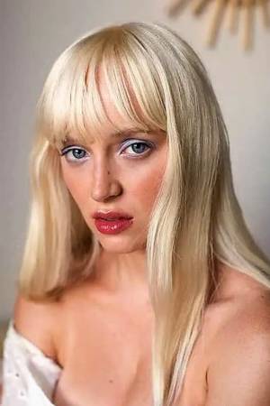 Karina Kolokolchykova Karina Kolokolchykova