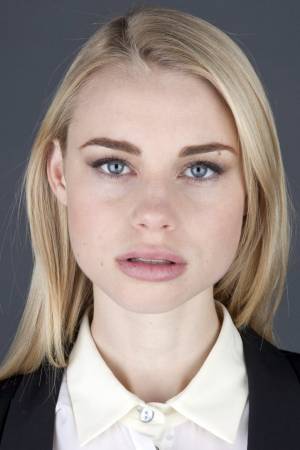 Lucy Fry Lucy Fry