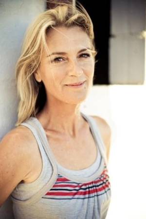 Julie Hartley Julie Hartley